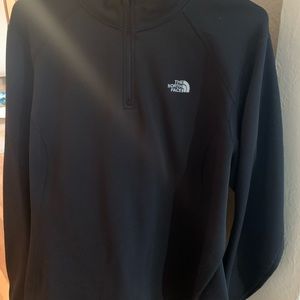 North Face pull over